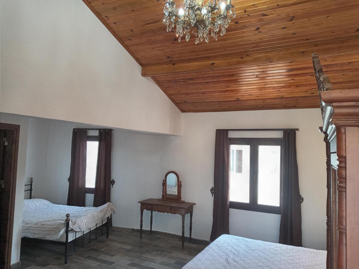 Magic Moon Guest House Фамагуста Екстер'єр фото