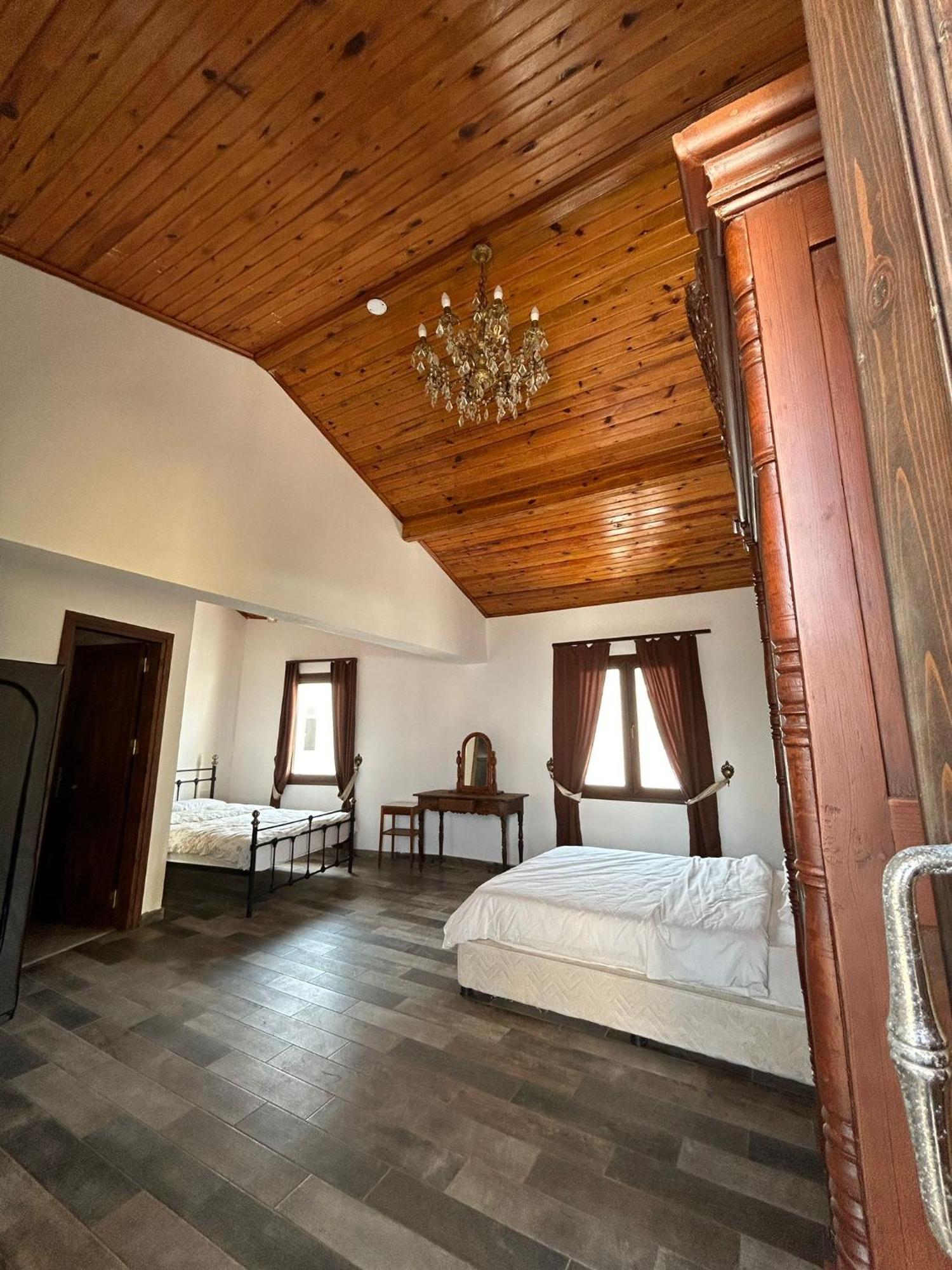 Magic Moon Guest House Фамагуста Екстер'єр фото