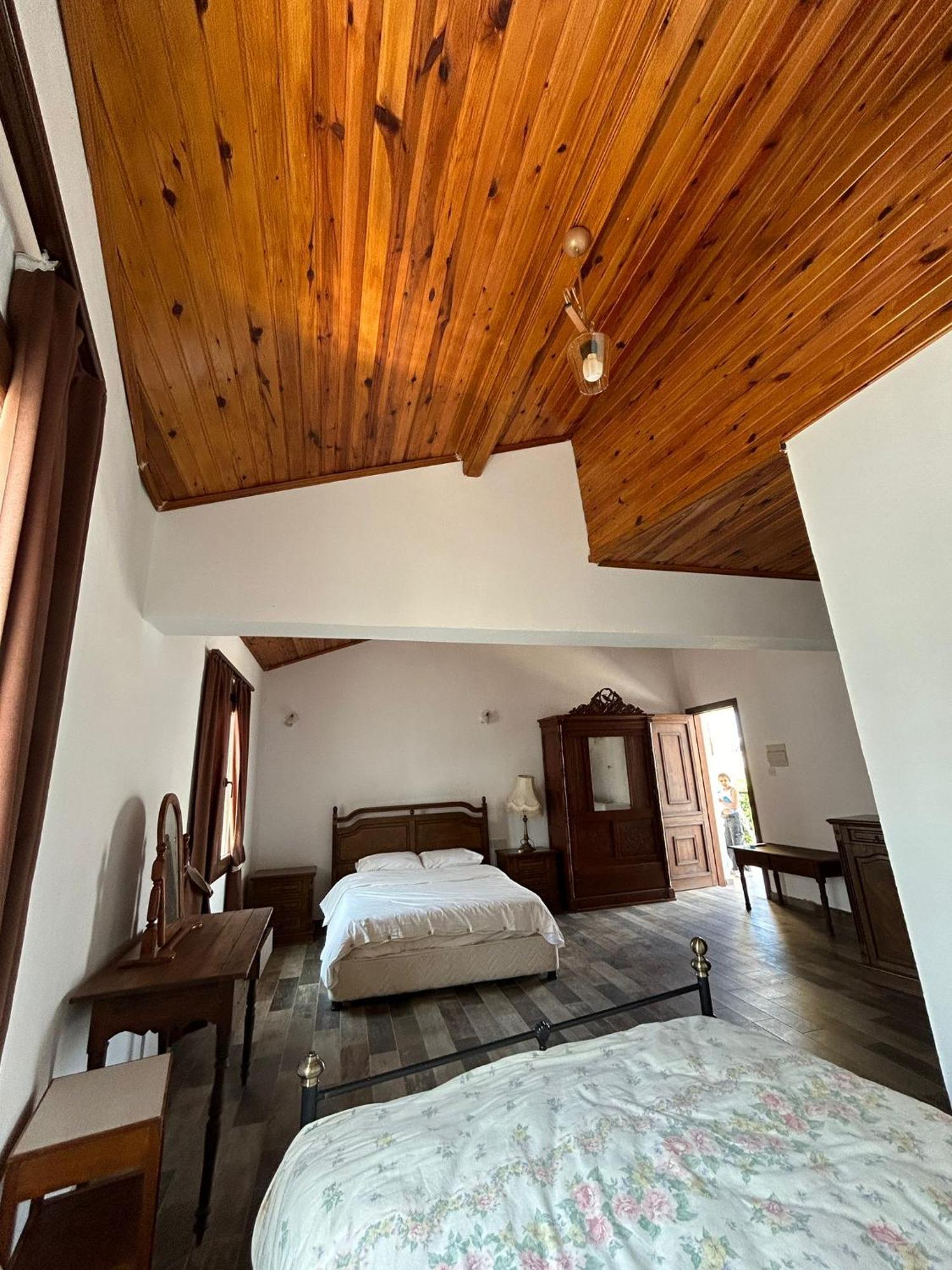 Magic Moon Guest House Фамагуста Екстер'єр фото