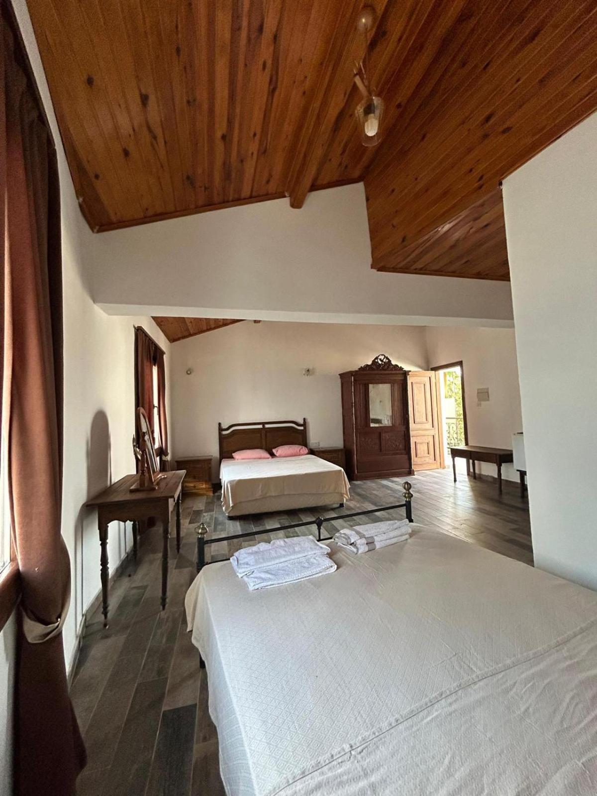 Magic Moon Guest House Фамагуста Екстер'єр фото