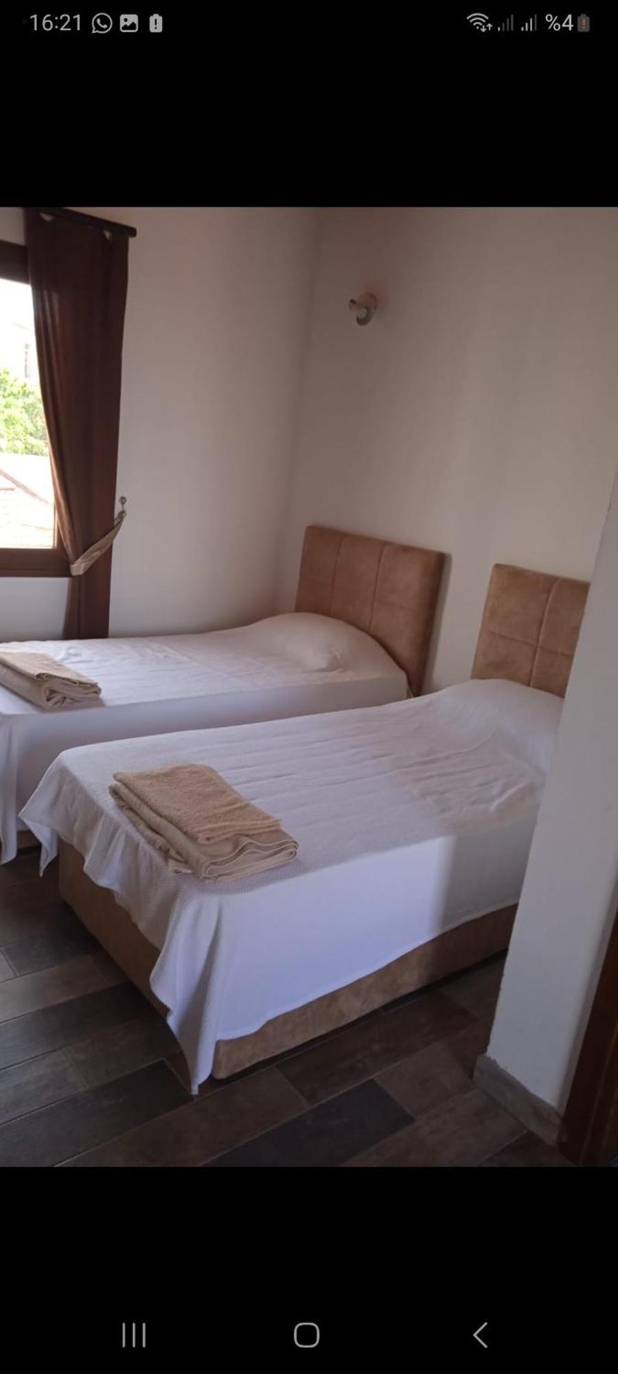 Magic Moon Guest House Фамагуста Екстер'єр фото